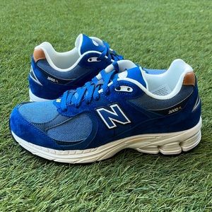 New Balance 2002R